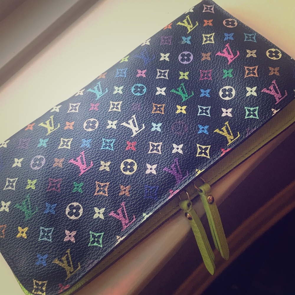 Louis Vuitton Zippy Wallet